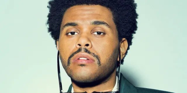 The Weeknd, Spotify'da Aylık 100 Milyon Dinleyiciyi Geçen İlk Sanatçı Oldu!